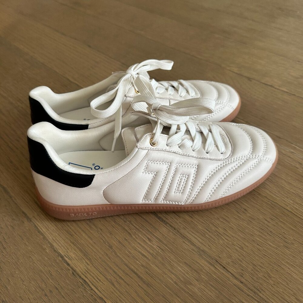 Size 38 - Back 70 - FLUFFY in WHITE Sneakers